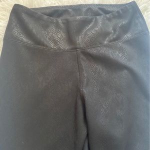Express leggings size M